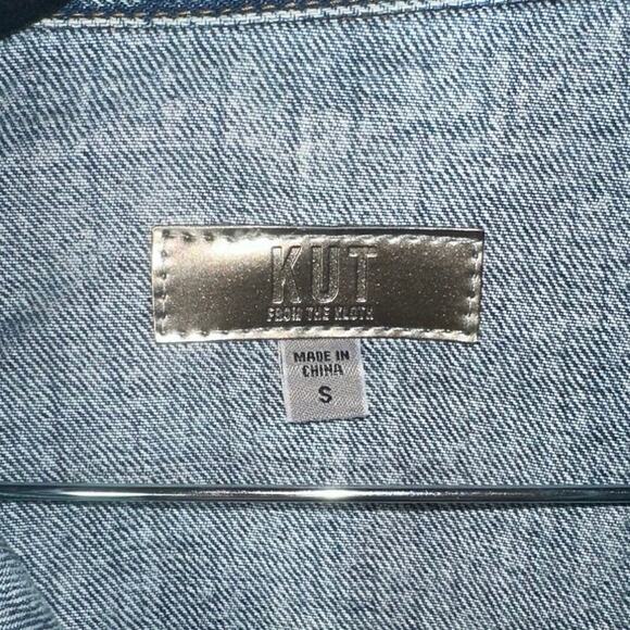 Kut from the Kloth Blue Crystal Embellished studded Acid Wash Jacket Small - Picture 6 of 8